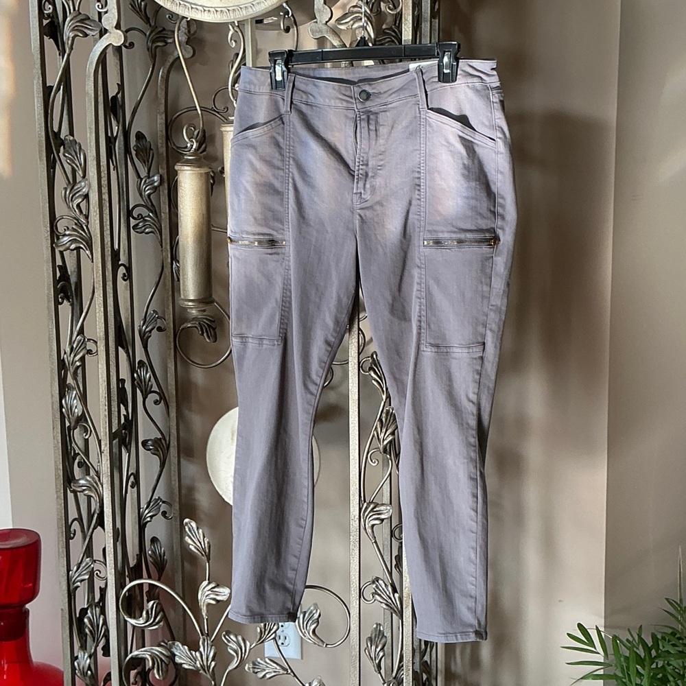 Women's Stylish Gray Ankle Pants